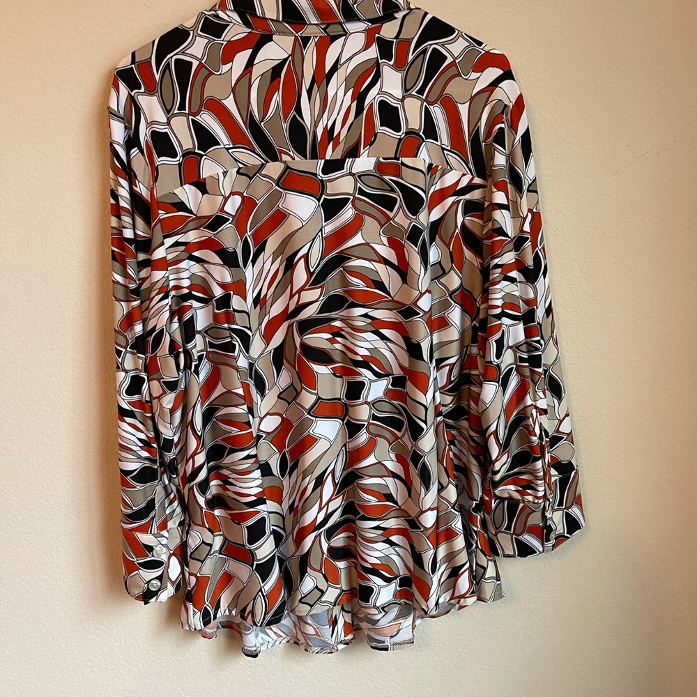 FUN PATTERNED ESSENTIALS TOP SIZE 1X - Picture 4 of 6